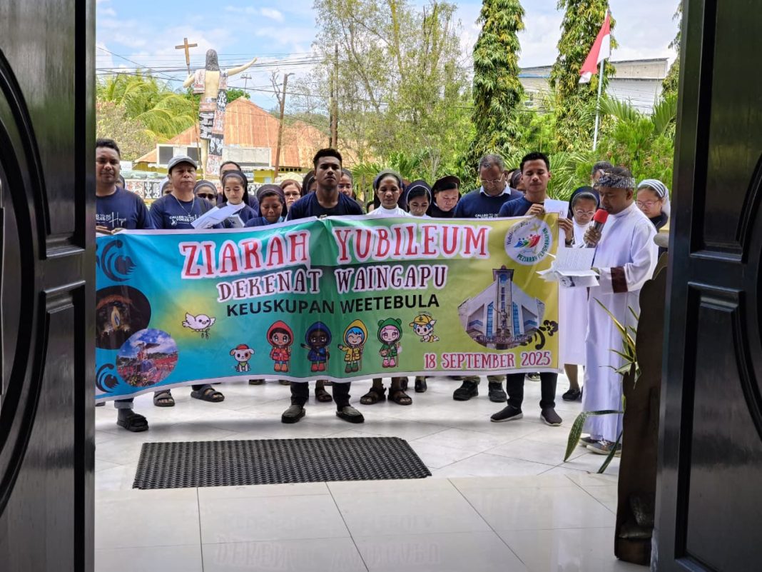 Ziarah kaum berjubah dekenat waingapu, september 2025