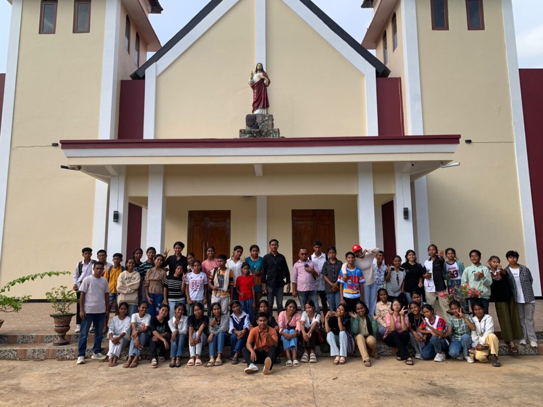 2f9da9c4-357e-4103-aad3-15eb8563d8a7